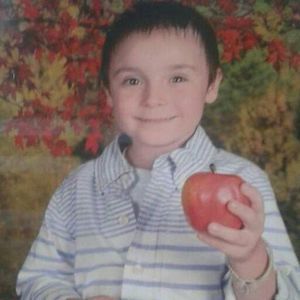 Meet your Posher, Dustin